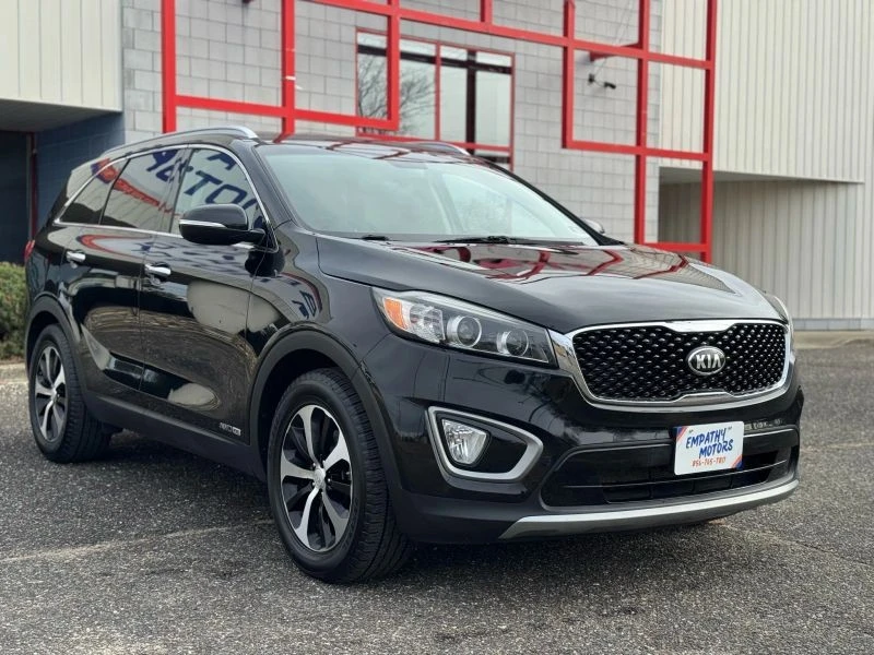 2016 Kia Sorento - Image 8 of 12