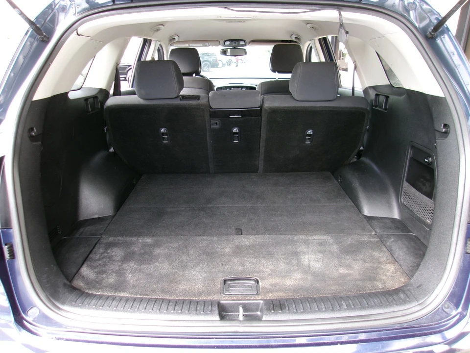 2016 Kia Sorento - Image 11 of 20