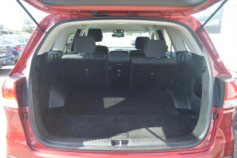 2016 Kia Sorento - Image 5 of 12