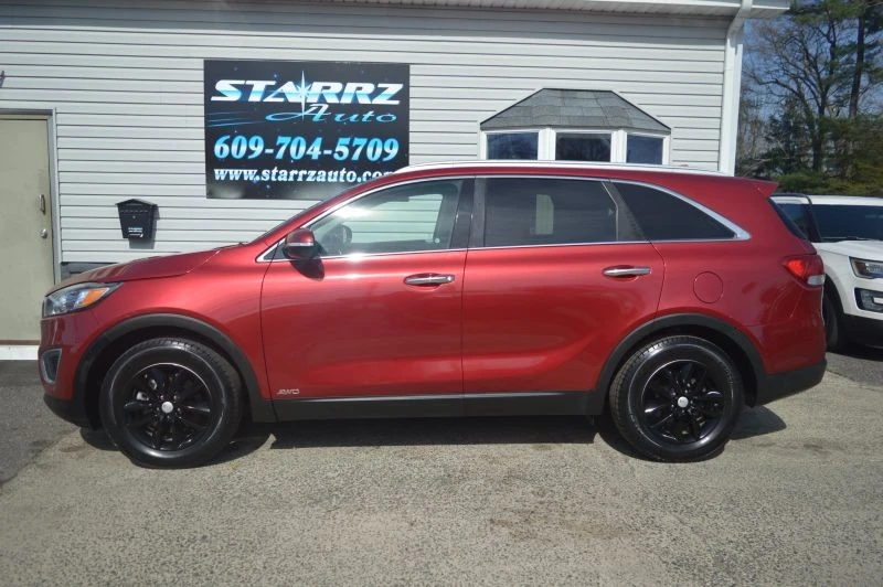 2016 Kia Sorento - Image 2 of 12