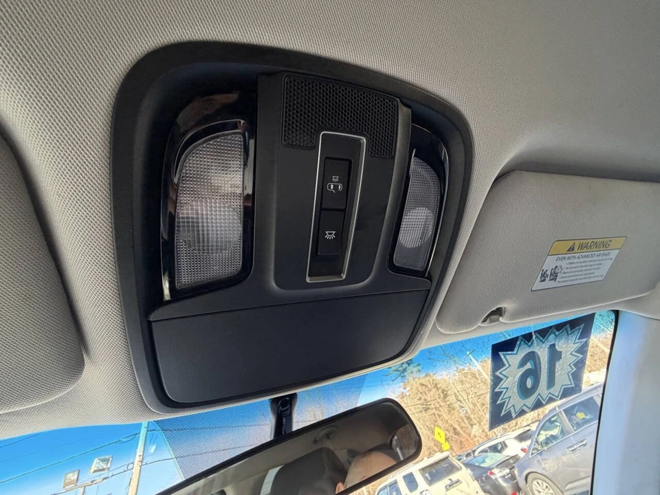 2016 Kia Sorento - Image 19 of 21