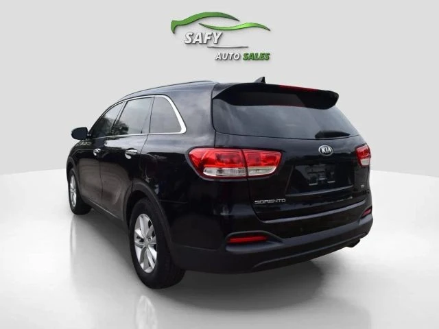 2016 Kia Sorento - Image 6 of 21