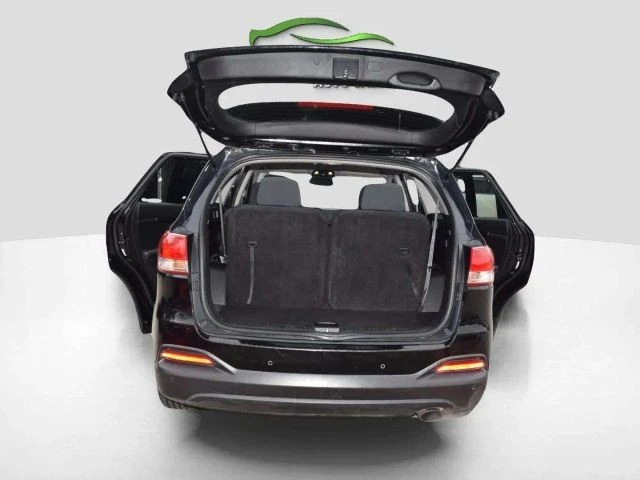 2016 Kia Sorento - Image 19 of 21