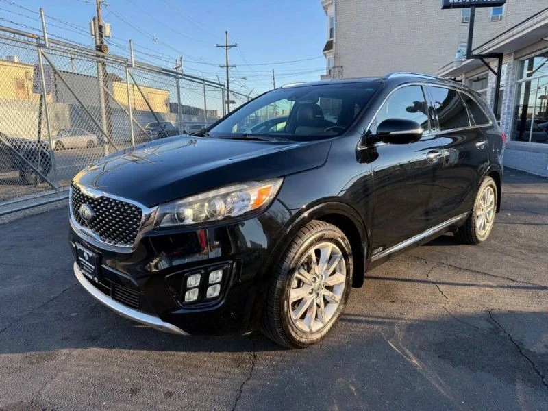 2016 Kia Sorento - Image 2 of 12