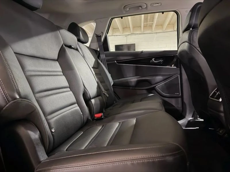 2016 Kia Sorento - Image 12 of 12