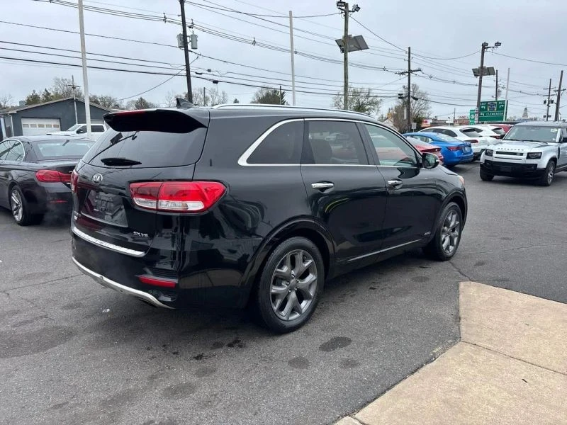 2016 Kia Sorento - Image 7 of 12