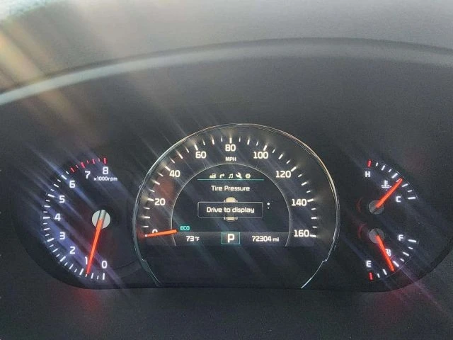 2016 Kia Sorento - Image 13 of 21