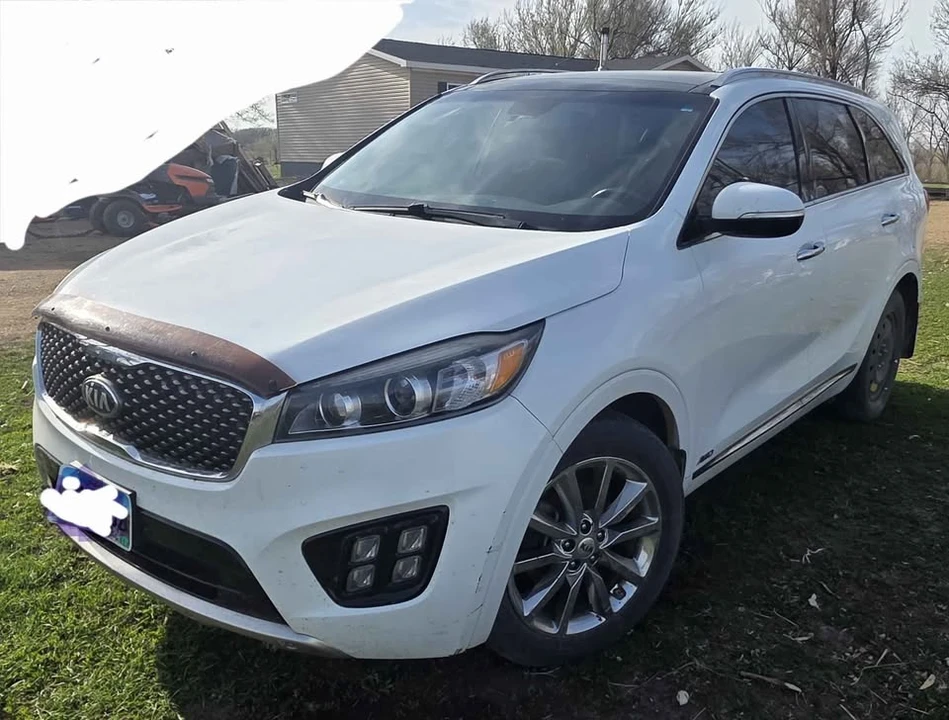 2016 Kia Sorento - Image 6 of 7