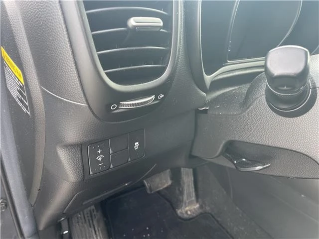 2016 Kia Soul - Image 19 of 21