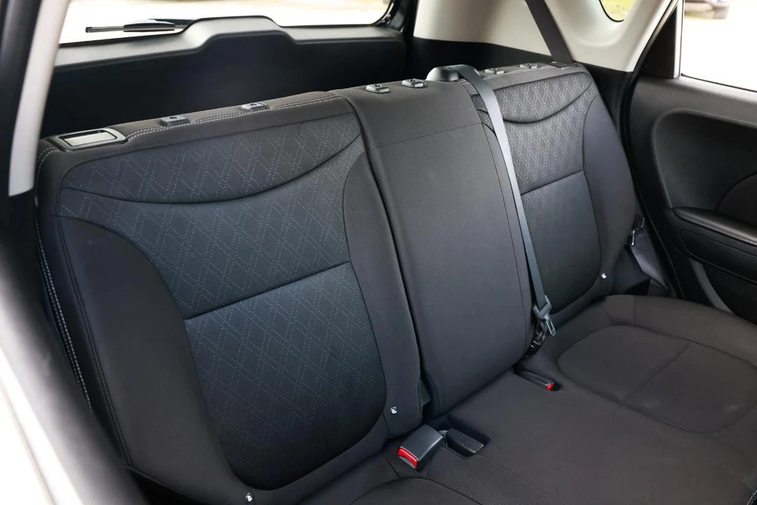 2016 Kia Soul - Image 14 of 21