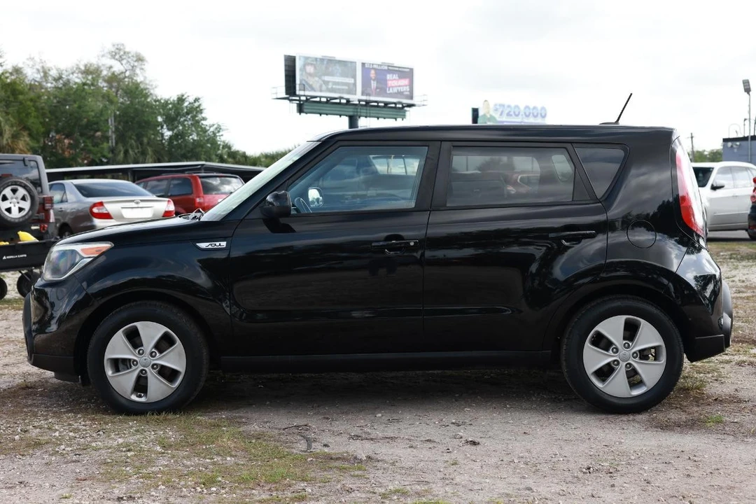 2016 Kia Soul - Image 3 of 21