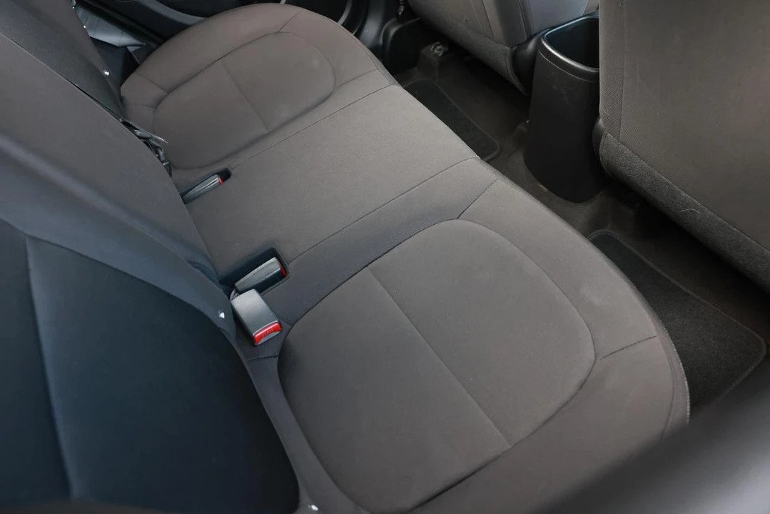 2016 Kia Soul - Image 12 of 21