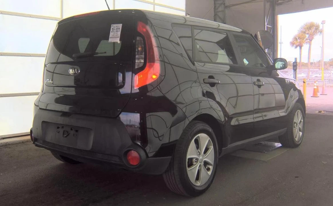 2016 Kia Soul - Image 4 of 14