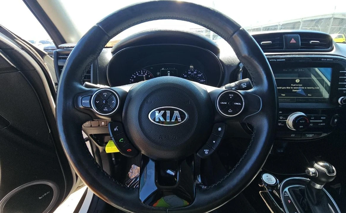 2016 Kia Soul - Image 10 of 14
