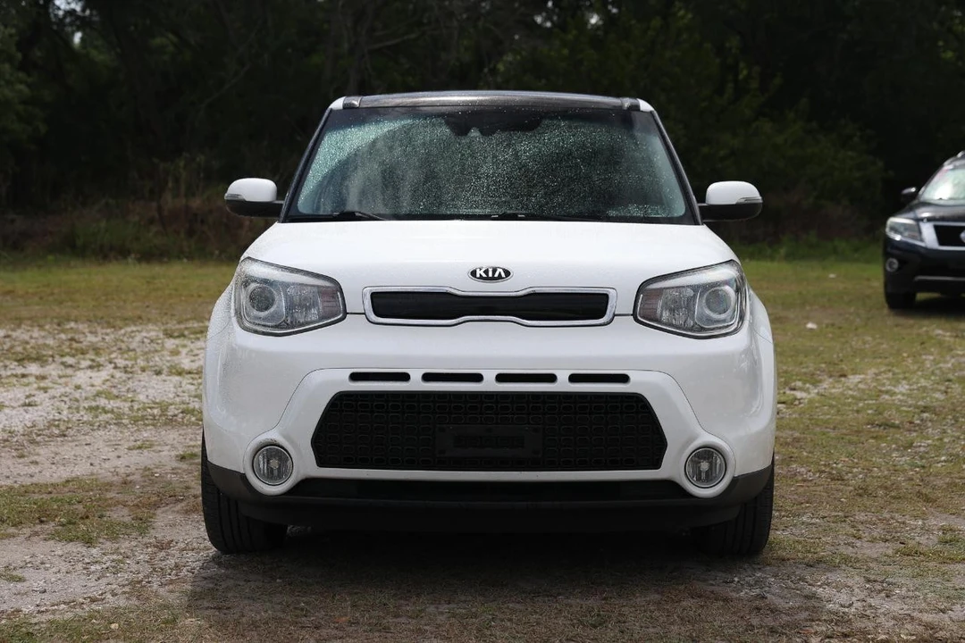 2016 Kia Soul - Image 17 of 21