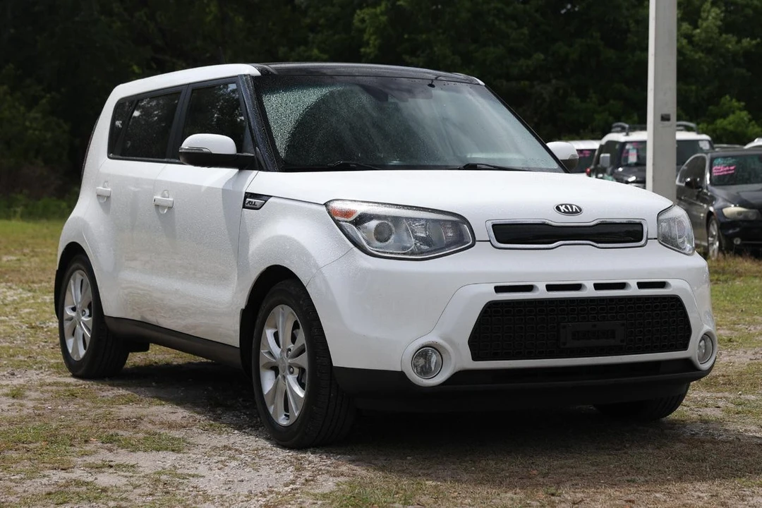 2016 Kia Soul - Image 15 of 21