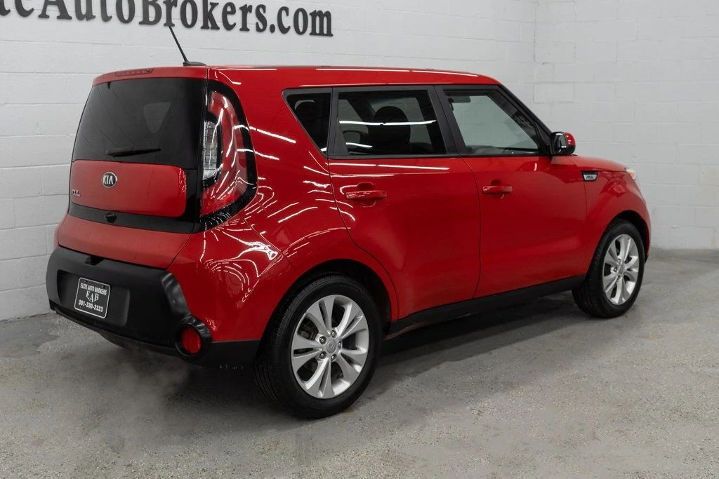 2016 Kia Soul - Image 6 of 12