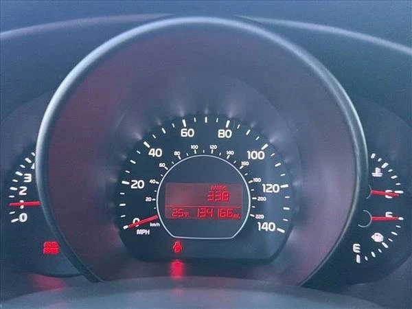 2016 Kia Soul - Image 17 of 21
