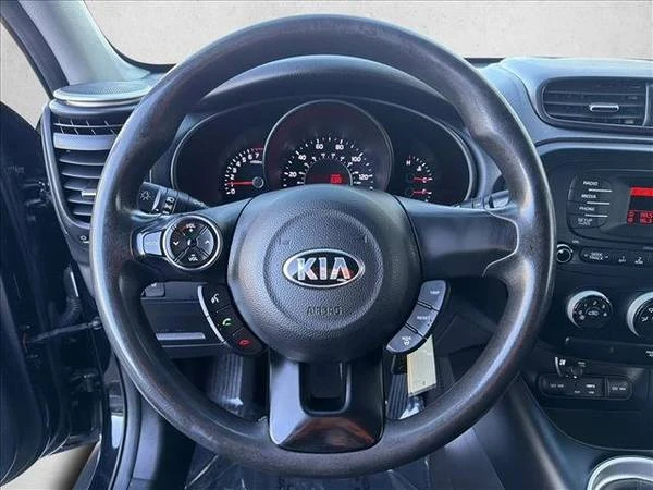 2016 Kia Soul - Image 14 of 21