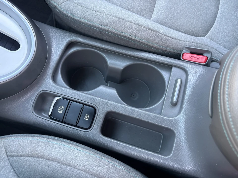 2016 Kia Soul - Image 23 of 24