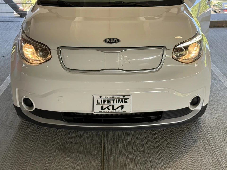 2016 Kia Soul - Image 29 of 31