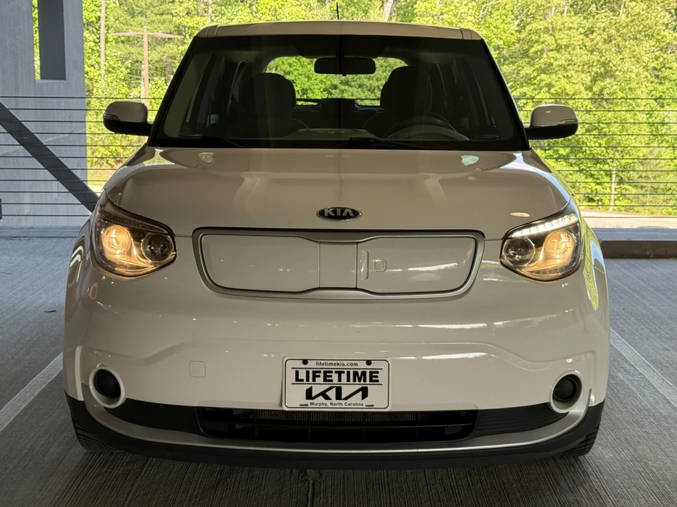 2016 Kia Soul - Image 22 of 31