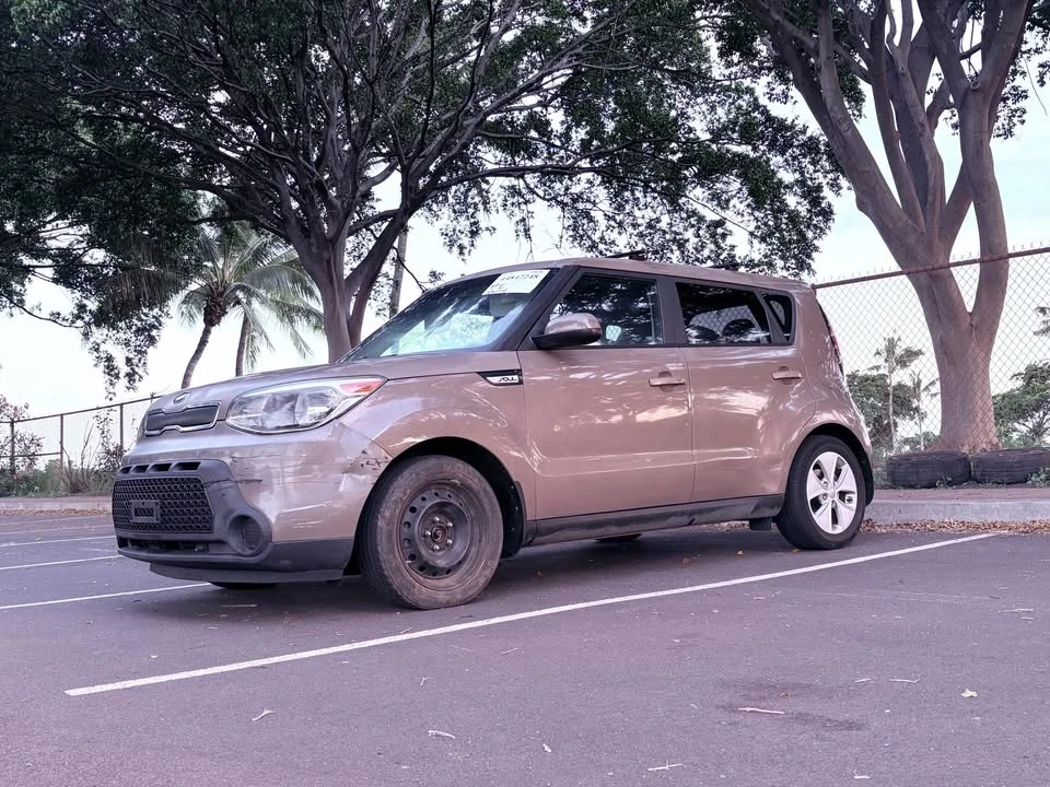 2016 Kia Soul - Image 3 of 3