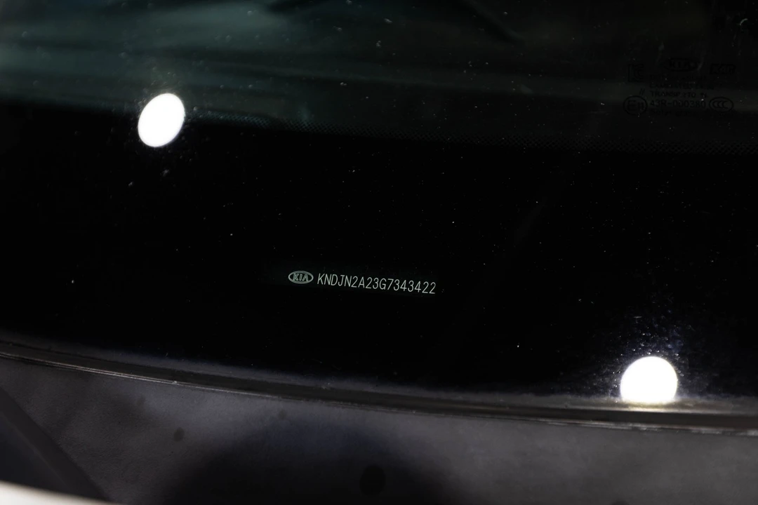 2016 Kia Soul - Image 19 of 21
