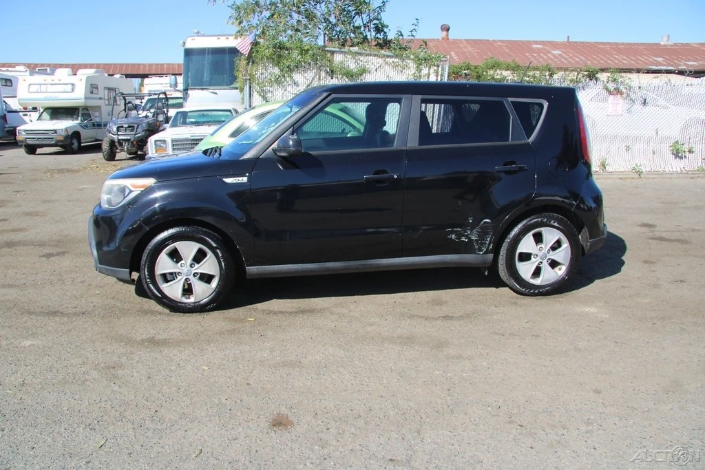2016 Kia Soul - Image 3 of 21