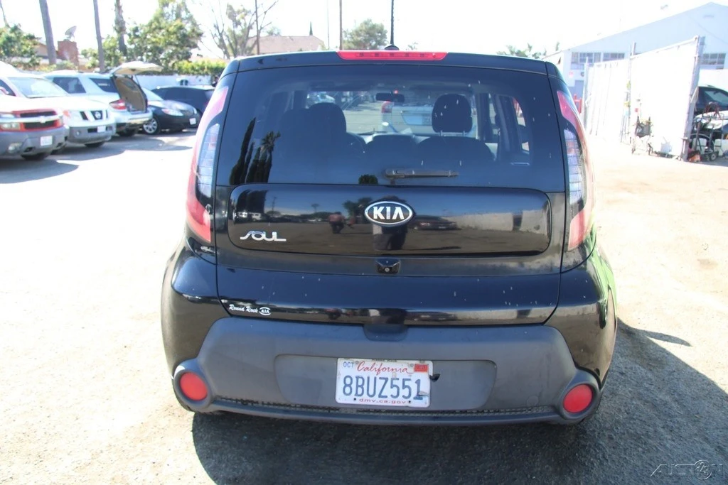 2016 Kia Soul - Image 6 of 21