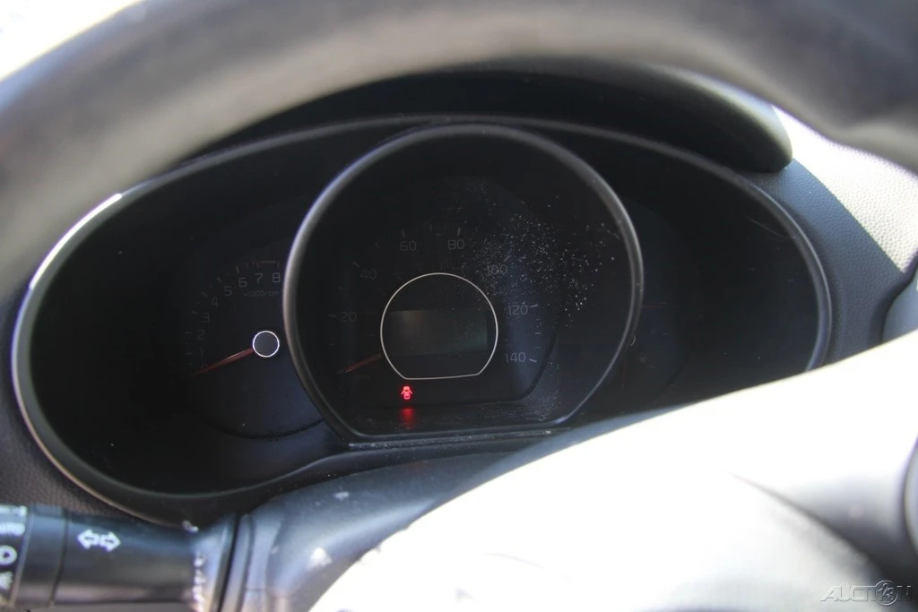 2016 Kia Soul - Image 16 of 21