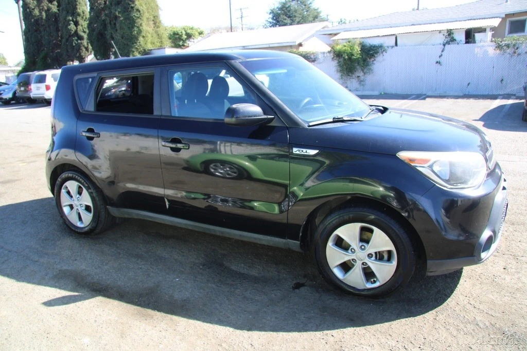 2016 Kia Soul - Image 9 of 21