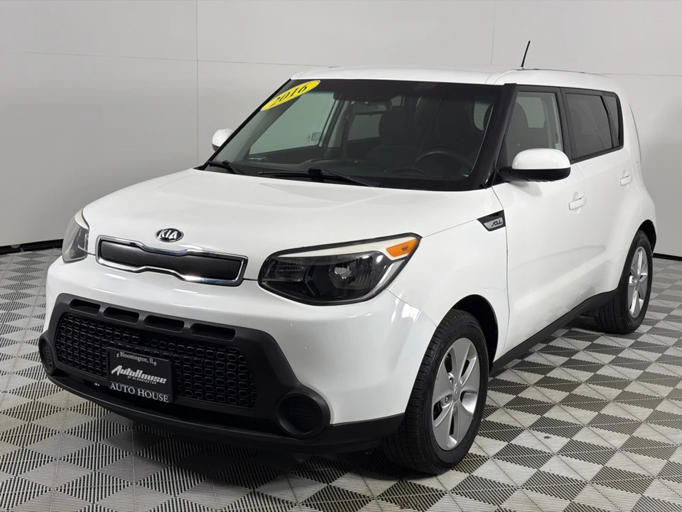2016 Kia Soul - Image 10 of 12