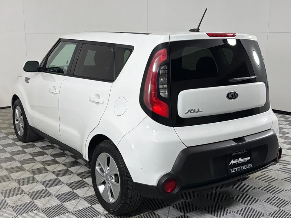 2016 Kia Soul - Image 7 of 12