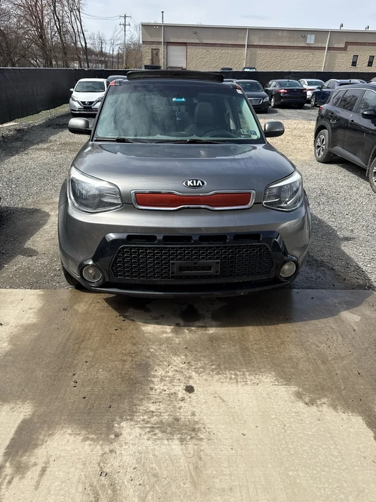 2016 Kia Soul - Image 2 of 17