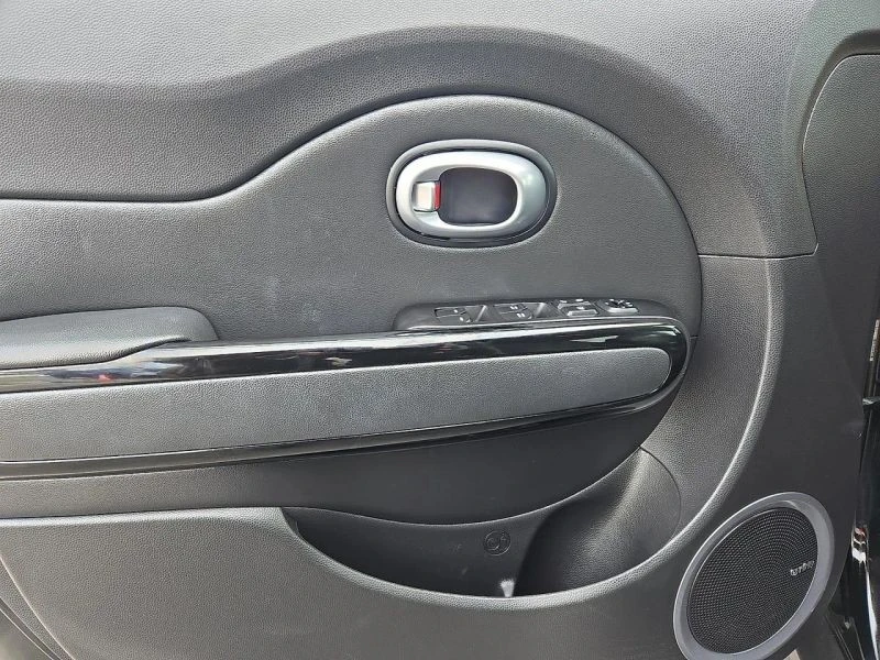 2016 Kia Soul - Image 12 of 12