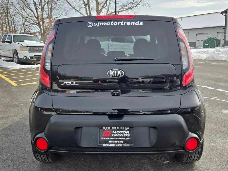2016 Kia Soul - Image 5 of 12