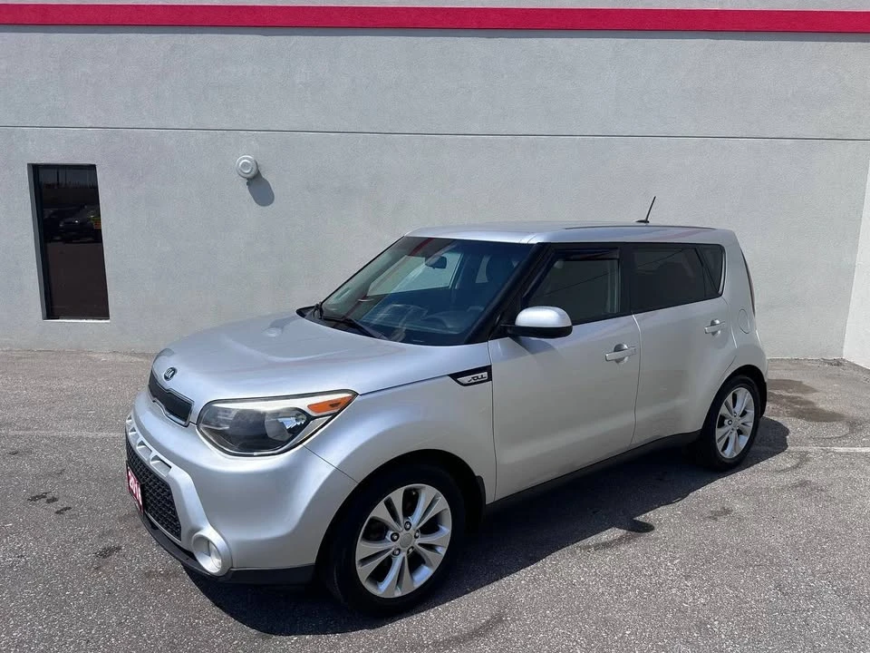 2016 Kia Soul - Image 2 of 15