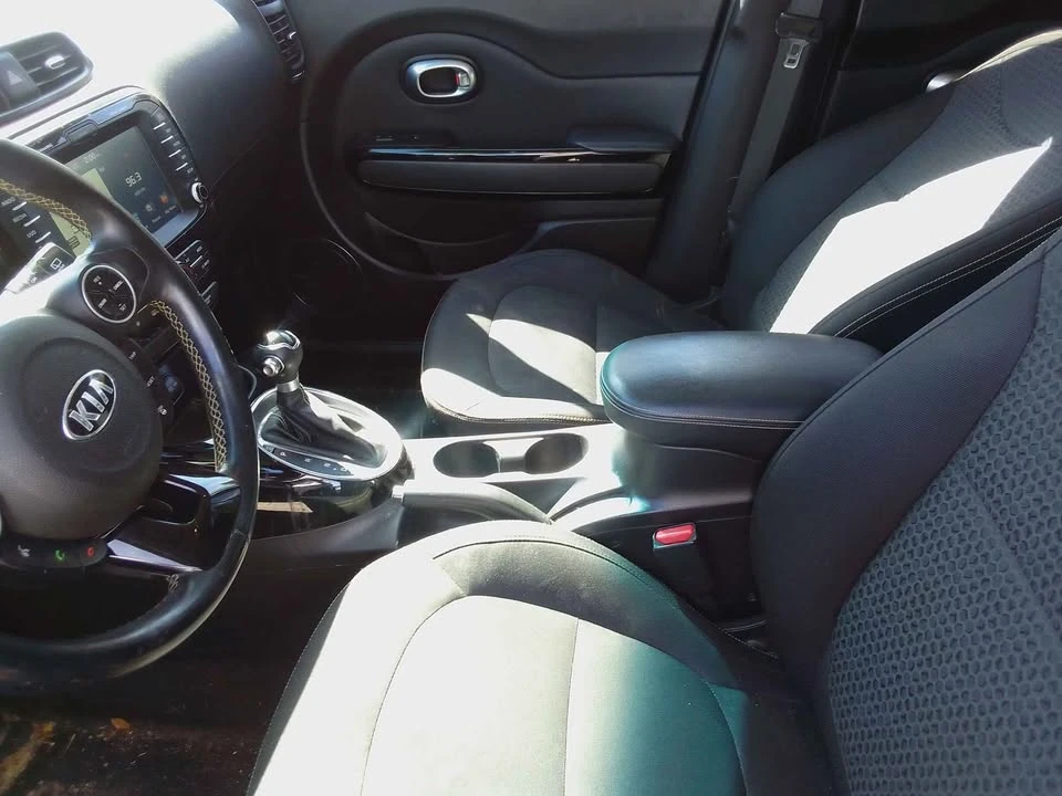 2016 Kia Soul - Image 3 of 4
