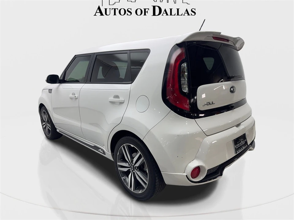 2016 Kia Soul - Image 9 of 12