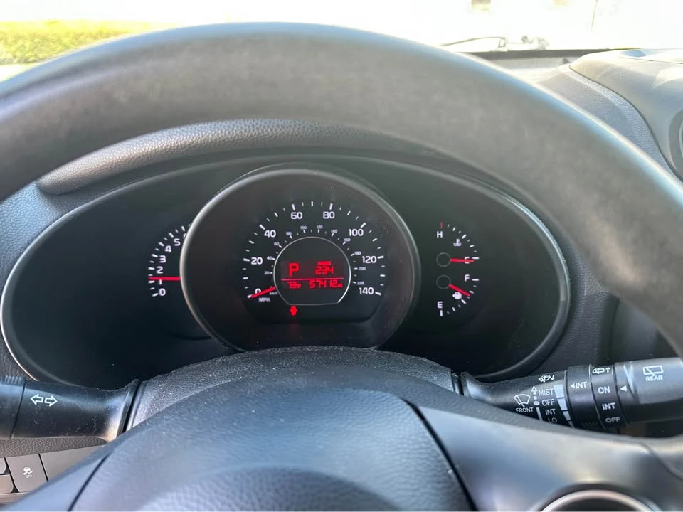 2016 Kia Soul - Image 7 of 9