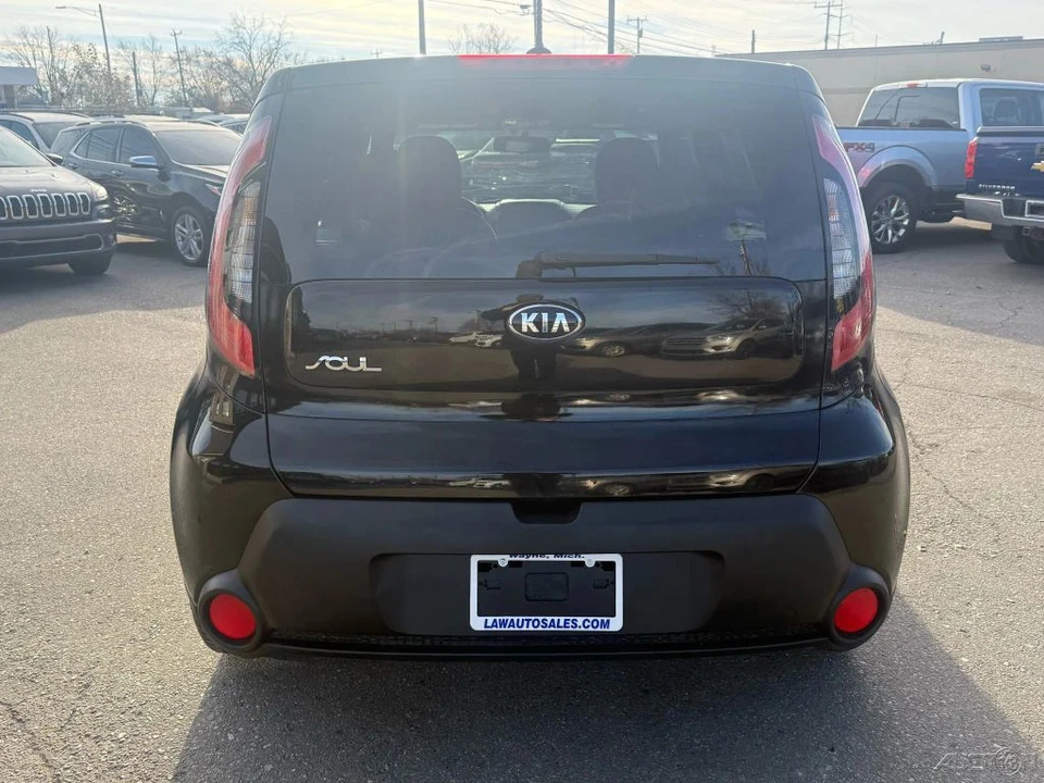 2016 Kia Soul - Image 6 of 21