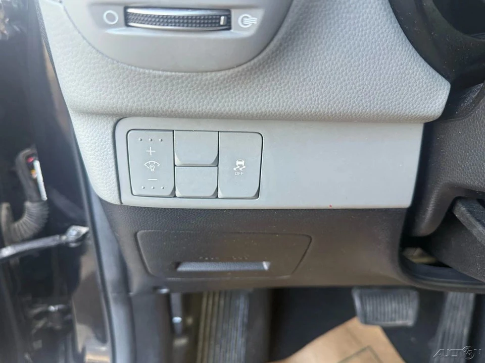 2016 Kia Soul - Image 20 of 21