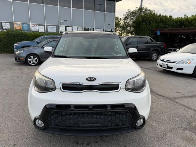 2016 Kia Soul - Image 8 of 18