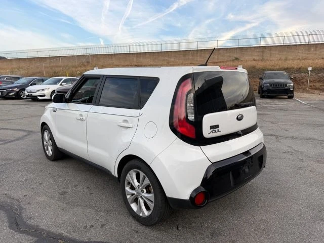 2016 Kia Soul - Image 3 of 18