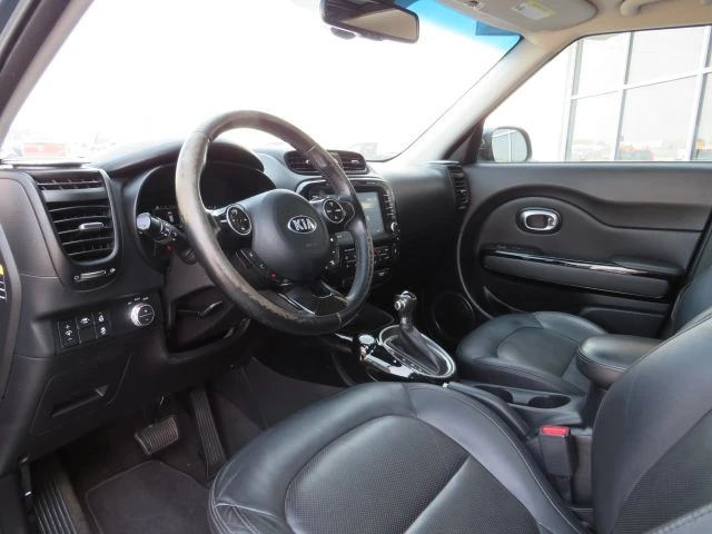 2016 Kia Soul - Image 10 of 12