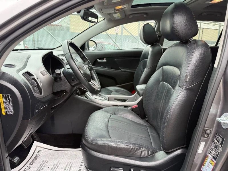 2016 Kia Sportage - Image 9 of 12