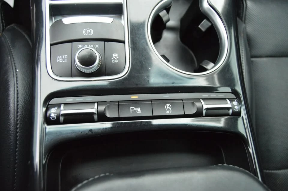 2016 Kia Stinger - Image 11 of 16