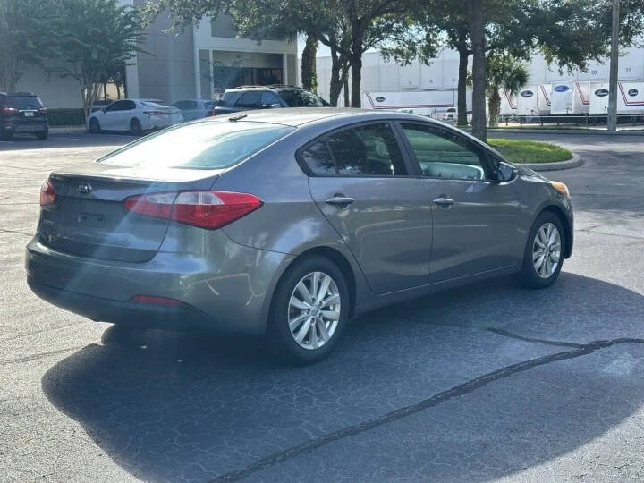 2016 Kia Forte - Image 3 of 10