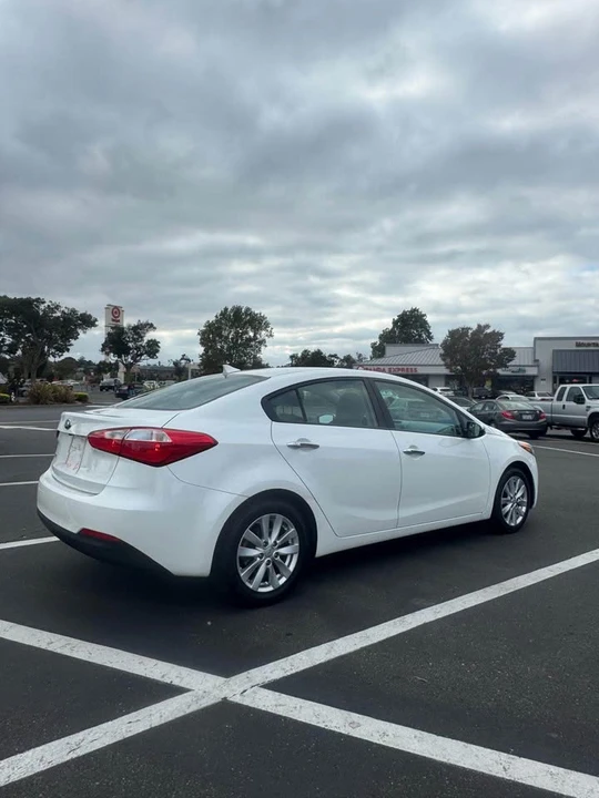 2016 Kia Forte - Image 10 of 20